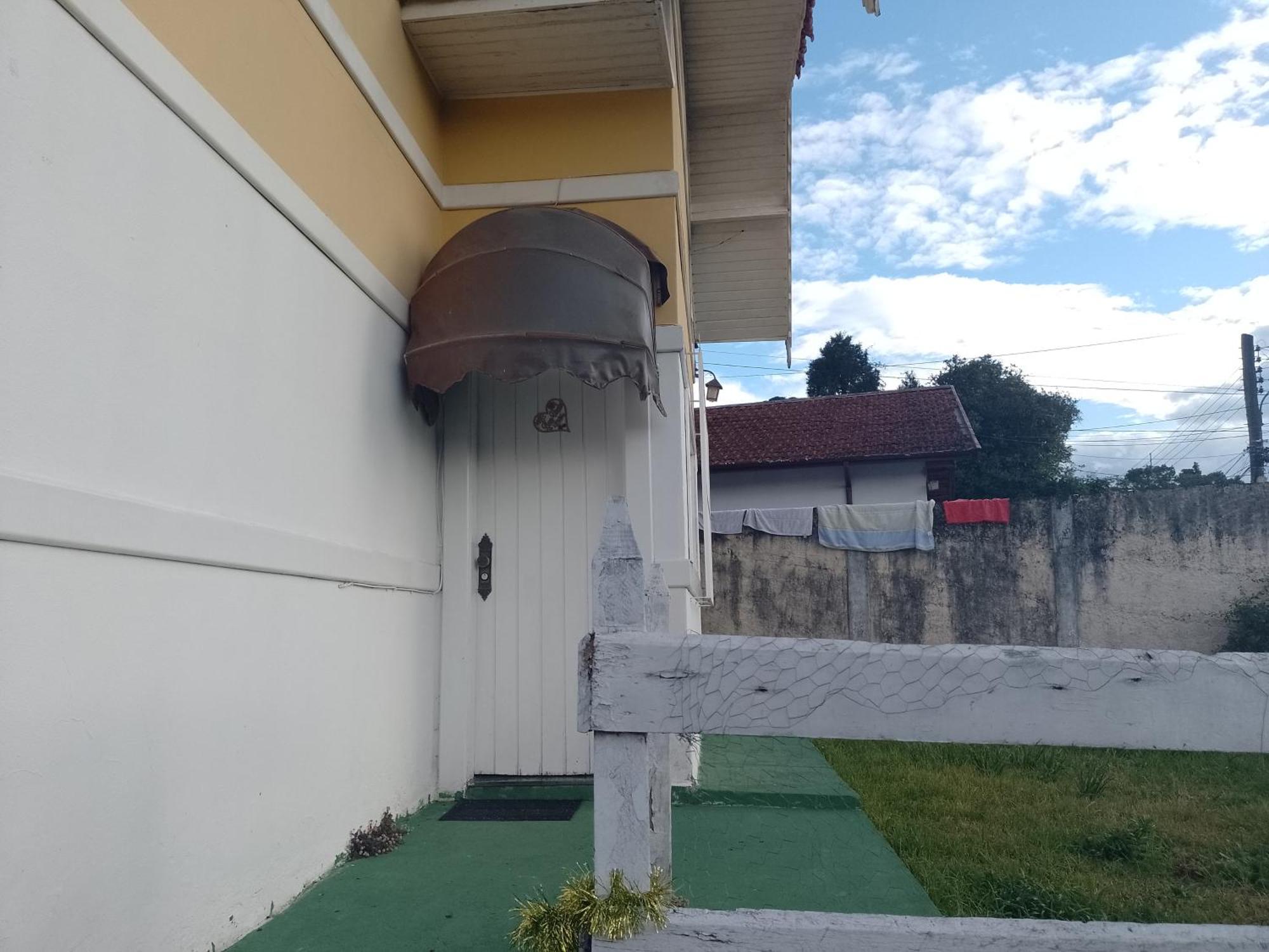 Апартаменты Quartos Para Hospedagem Da Casa Amarela Кампус-ду-Жордау Экстерьер фото